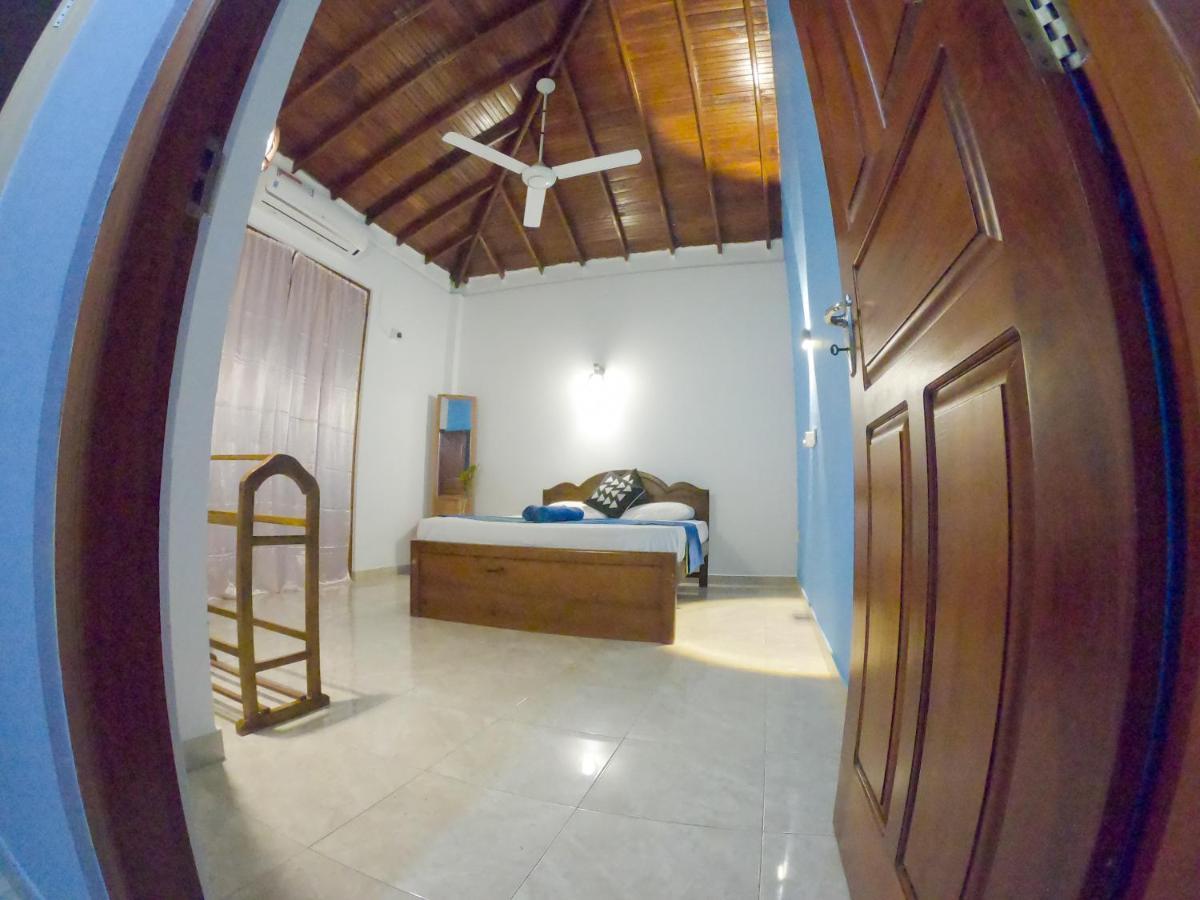 Villa Girilena Hikkaduwa Esterno foto