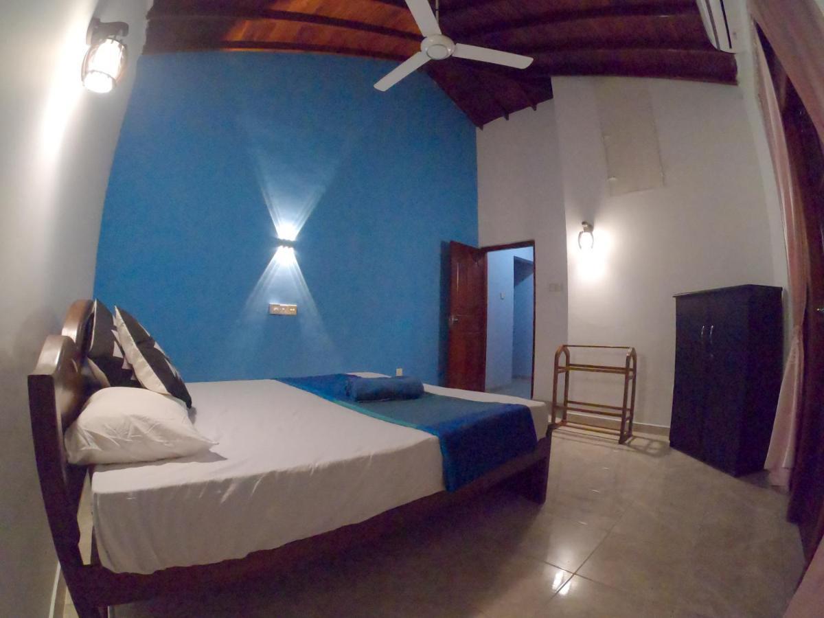 Villa Girilena Hikkaduwa Esterno foto