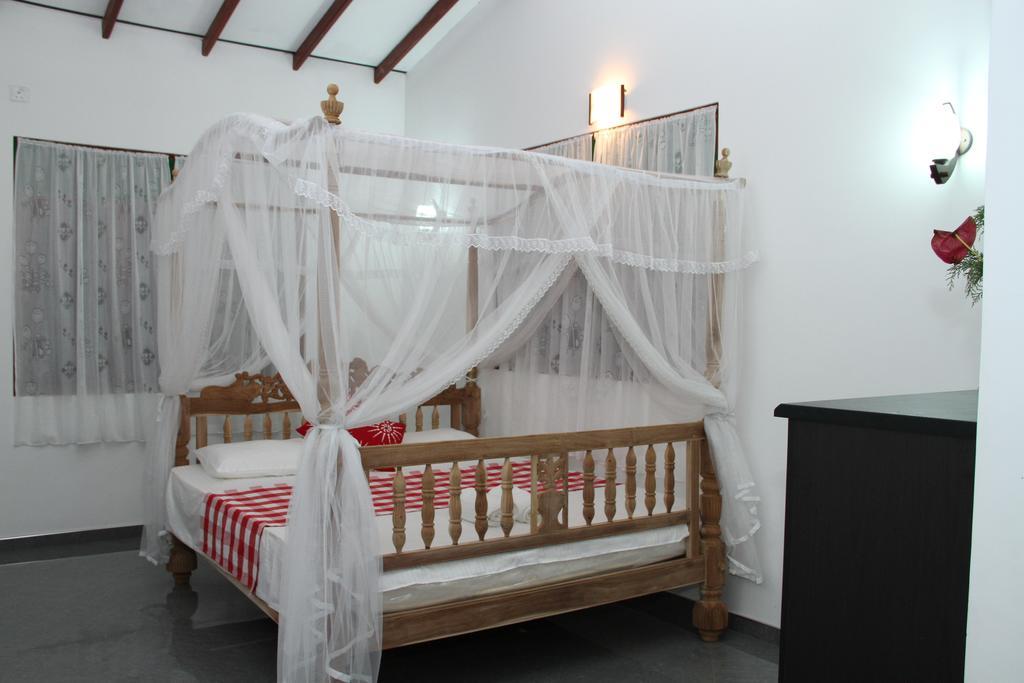 Villa Girilena Hikkaduwa Esterno foto